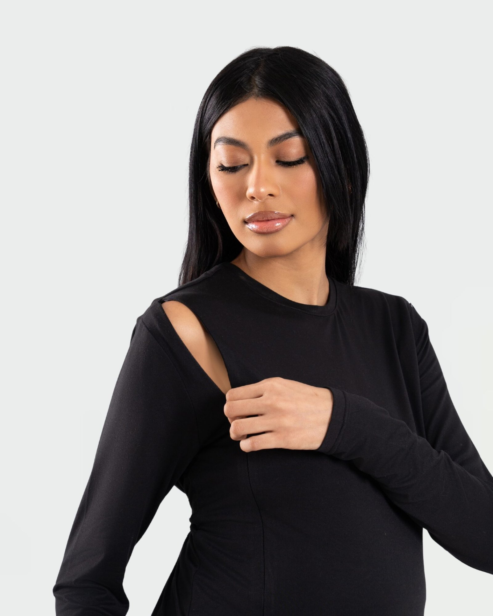 The Heart-to-Heart Basic Top Black - Image 2